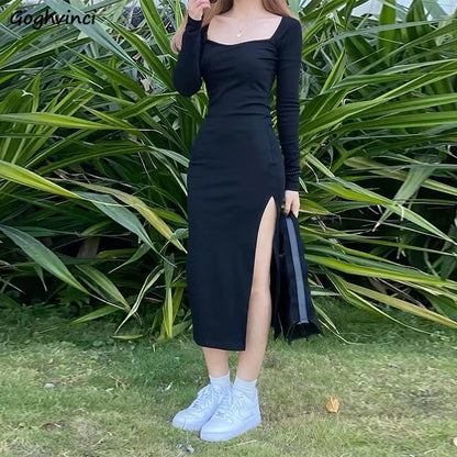 Chic Retro Black Sheath Dress with Square Collar and Side Slit – Perfect for Any Occasion!