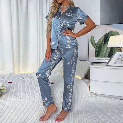 Chic Long Sleeve Pajama Set for Women - Button Down Print Nightwear with Trousers - Stylish Loungewear & Comfortable Sleepwear